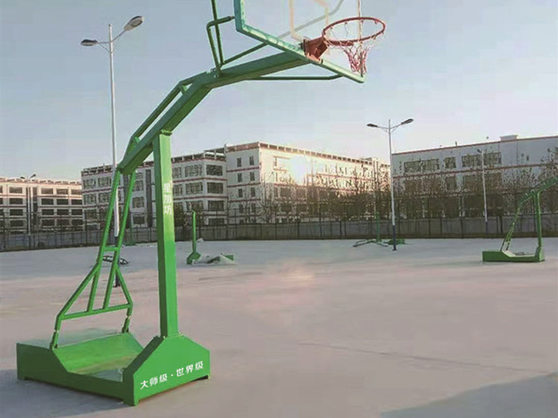 篮球架